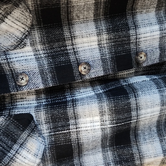 Shaket - Picture 3 of 4